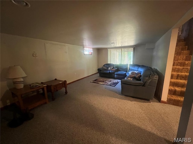 32 Bobwhite Ln, Troy, MO 63379 - unfurnished living room featuring carpet floors and baseboards
