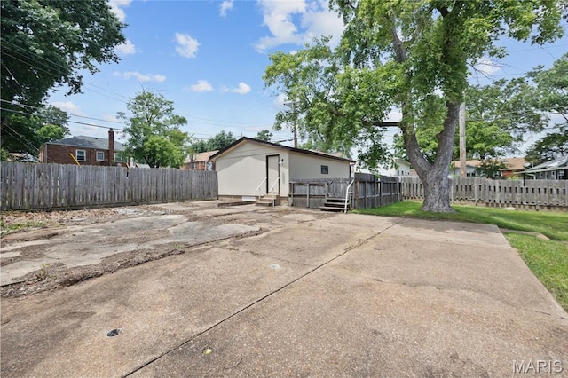 9405 Mackenzie Rd, Affton, MO 63123