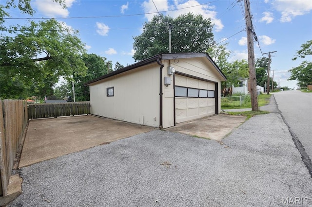 9405 Mackenzie Rd, Affton, MO 63123