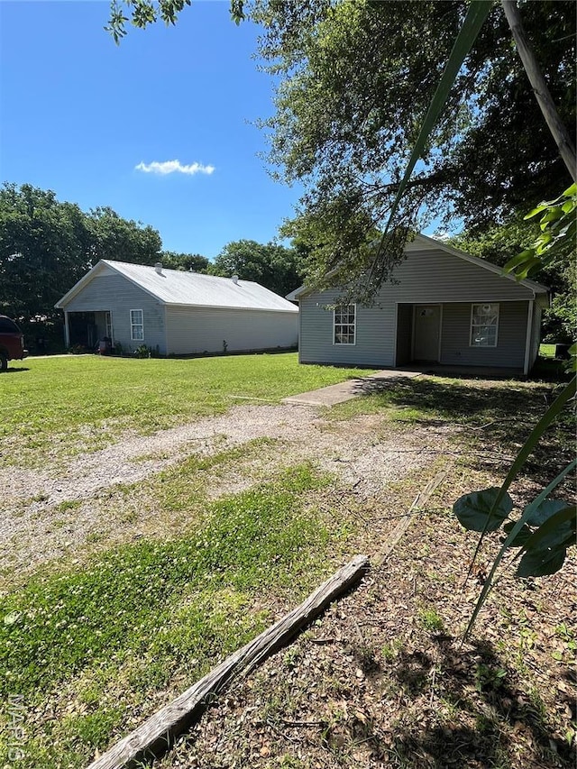 1917 Dunklin St, Kennett, MO 63857 - view of grassy yard