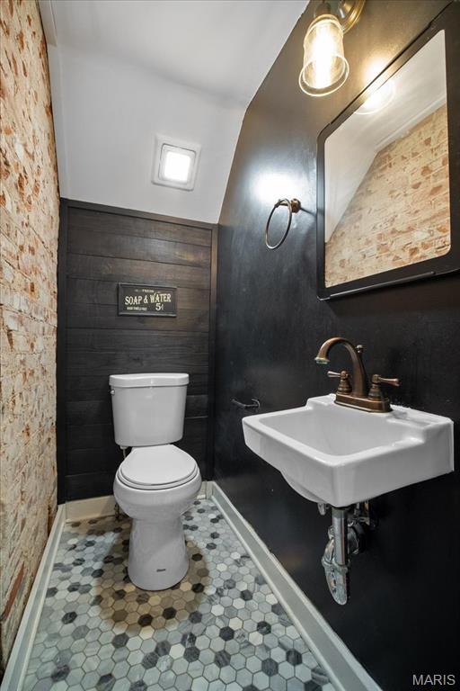2906 Mcnair Ave, Saint Louis, MO 63118 - photo 9