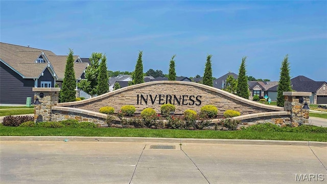 145 Royal Inverness Pkwy, Dardenne Prairie, MO 63368 - community / neighborhood sign with a residential view