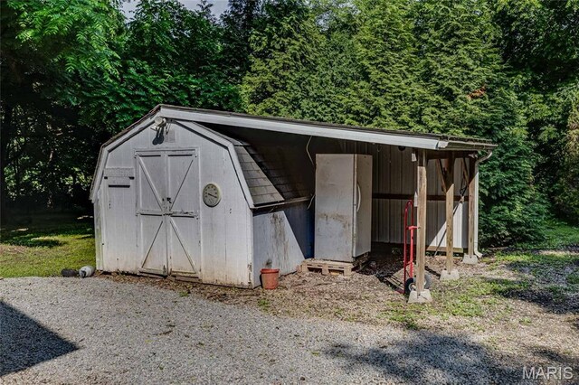 2785 Watson Rd, Park Hills, MO 63601