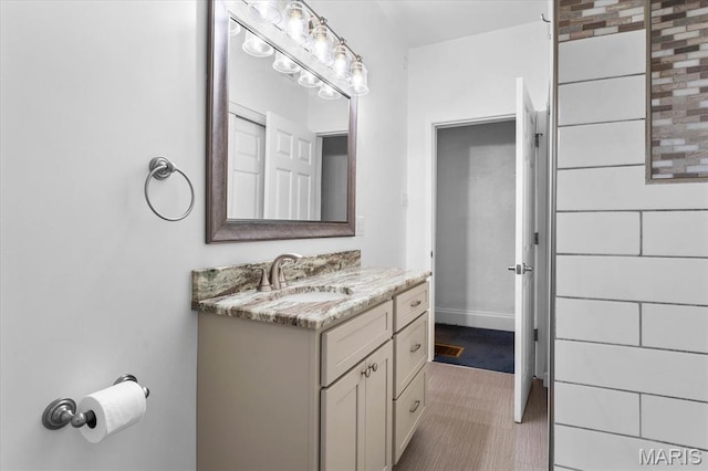 542 S Main St, Waterloo, IL 62298 - bathroom featuring vanity