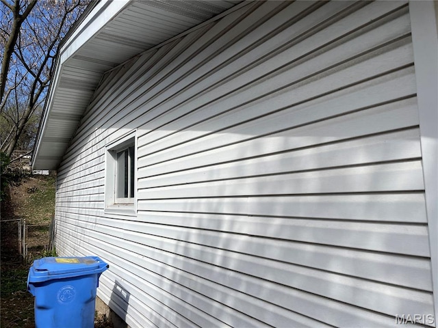 415 Waterford Dr, Florissant, MO 63033 - view of side of home