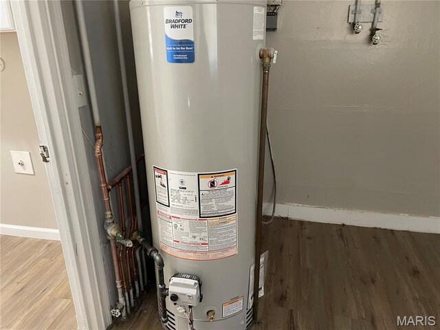 415 Waterford Dr, Florissant, MO 63033 - utilities with gas water heater