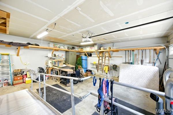 9 Sun Trail, Rise Trail, MO 63050 - view of garage