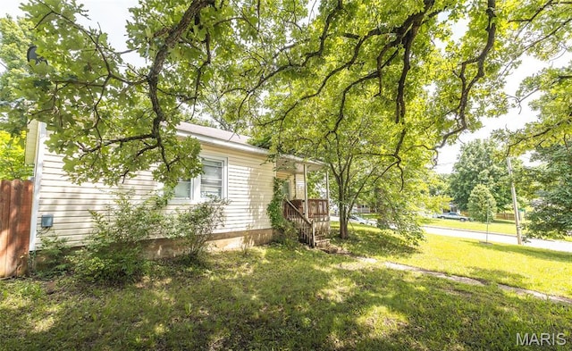 2008 Vienna Rd, Rolla, MO 65401 - view of side of property featuring a lawn