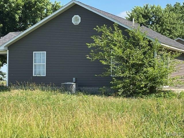 2069 State Highway H, Sikeston, MO 63801 - view of side of property with a cooling unit