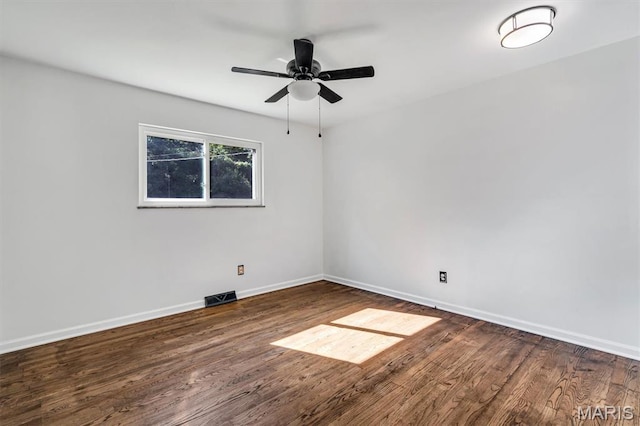 321 Fairview Ct, Ballwin, MO 63021 - unfurnished room with wood finished floors and a ceiling fan
