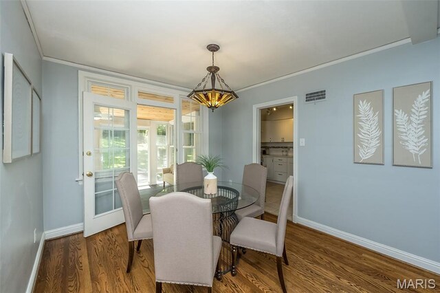 958 Greeley Ave, Webster Groves, MO 63119