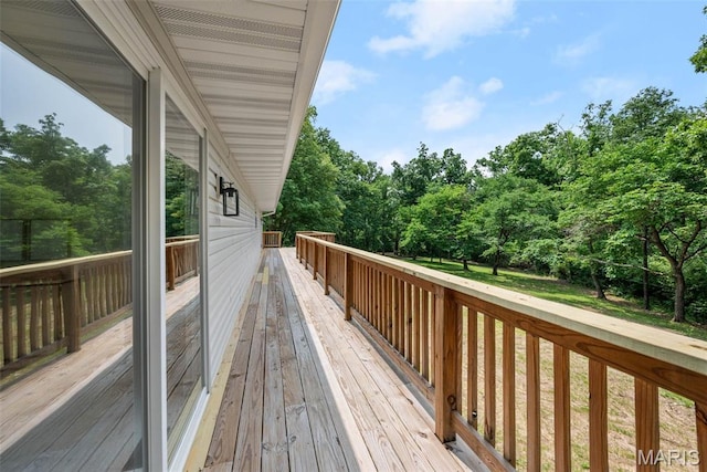 178 Spring Branch Rd, Troy, MO 63379 - wooden terrace with view of wooded area