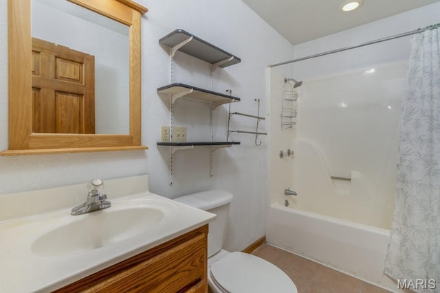 19395 Ripley Dr, Lebanon, MO 65536 - bathroom featuring toilet, shower / bath combination with curtain, vanity, and tile patterned floors
