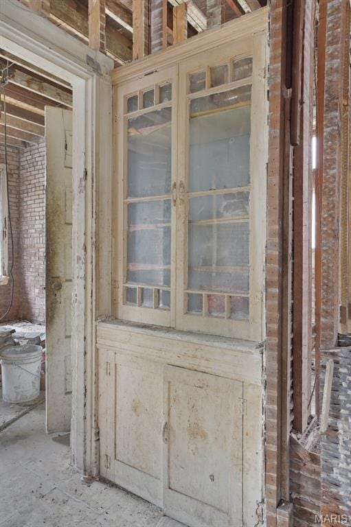 5718 Etzel Ave, Saint Louis, MO 63112 - detailed view