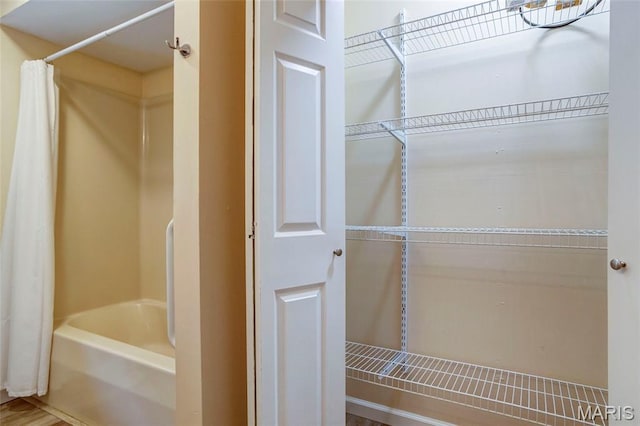 17560 Old Jamestown Rd, Florissant, MO 63034 - view of pantry