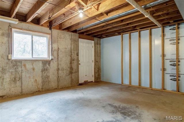 17560 Old Jamestown Rd, Florissant, MO 63034 - view of basement