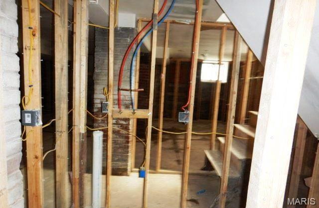 5843 Enright Ave, Saint Louis, MO 63112 - view of miscellaneous room
