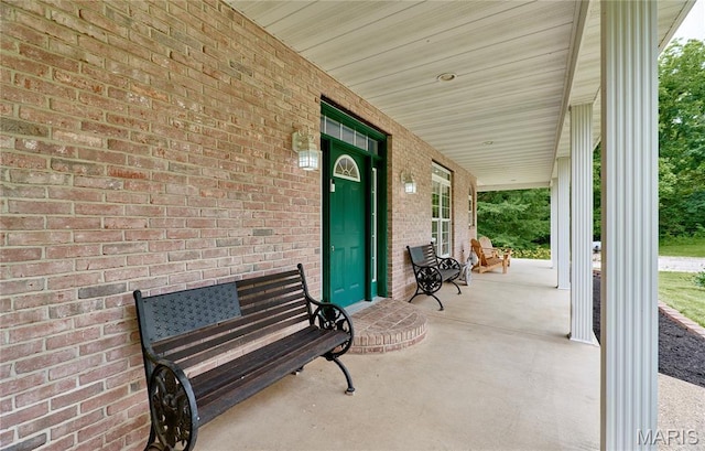 4 Hahn Estates Rd, Winfield, MO 63389 - view of porch