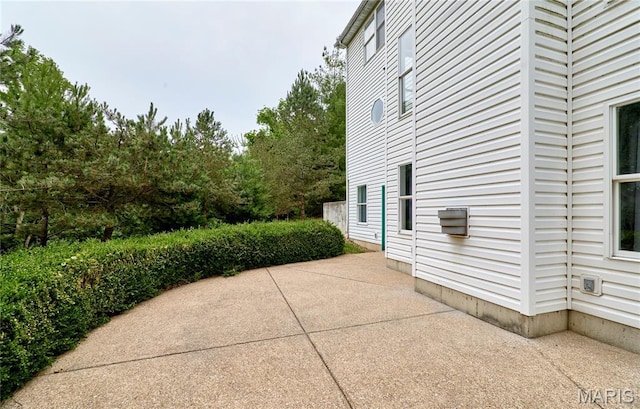4 Hahn Estates Rd, Winfield, MO 63389 - view of patio / terrace