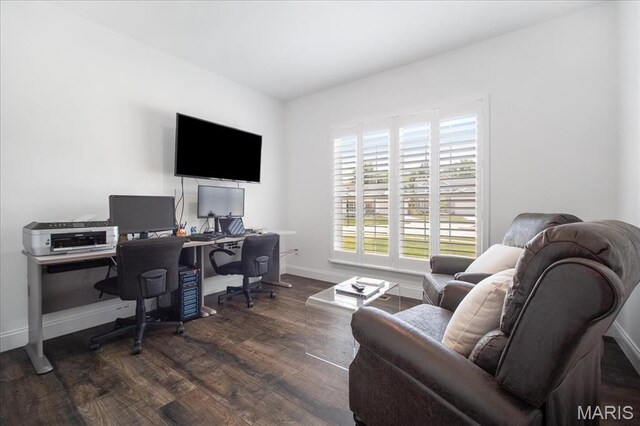 111 Creek Haven Ct, Lake St Louis, MO 63367 - office with dark wood finished floors and baseboards