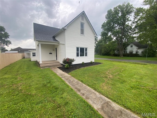 841 N Franklin St, Staunton, IL 62088
