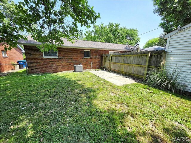 81 Cambridge Dr, Granite City, IL 62040 - photo 6