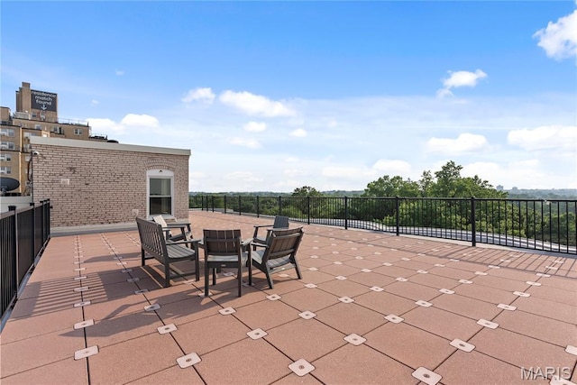 10 N Kingshighway Blvd Unit 2Cs, Saint Louis, MO 63108 - view of patio / terrace