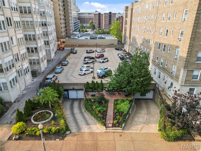 10 N Kingshighway Blvd Unit 2Cs, Saint Louis, MO 63108 - view of urban area featuring apartment complex