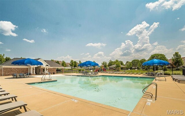 567 Parkgate Dr, Ofallon, MO 63367