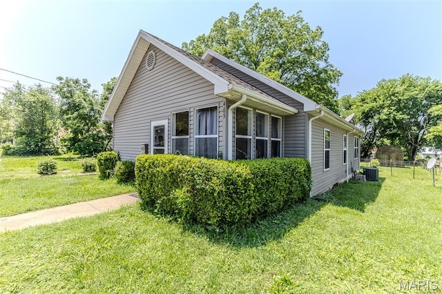 465 W Hayes St, Lebanon, MO 65536 - photo 1