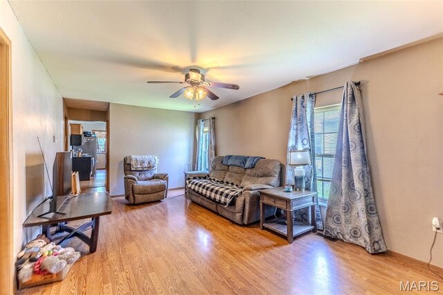 465 W Hayes St, Lebanon, MO 65536 - photo 4