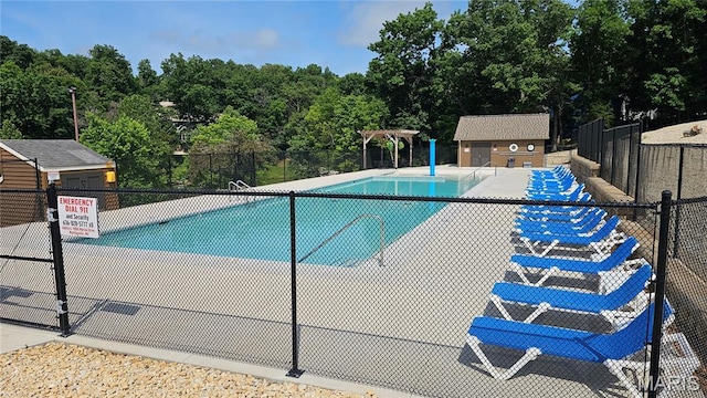 2472 E Squire Rd, Marthasville, MO 63357