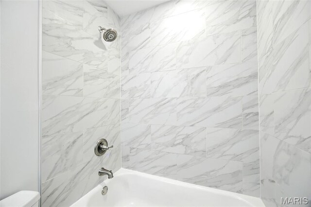 7825 Delmont St, Saint Louis, MO 63123 - full bathroom with shower / washtub combination and toilet