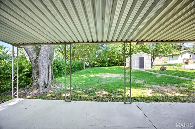 7825 Delmont St, Saint Louis, MO 63123 - view of yard featuring a patio
