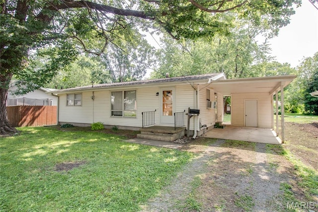 1414 N Jefferson St, Litchfield, IL 62056 - photo 2