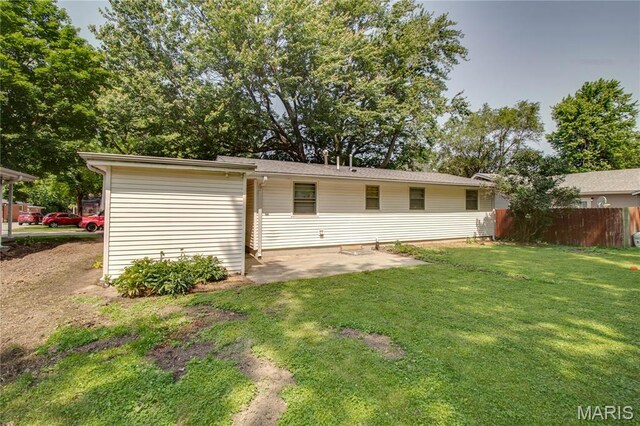 1414 N Jefferson St, Litchfield, IL 62056 - photo 23