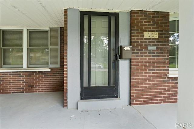 1265 Saint Michael St, Florissant, MO 63031