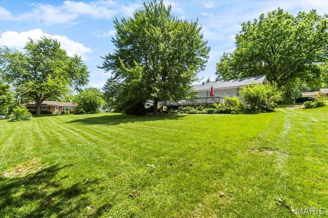 1265 Saint Michael St, Florissant, MO 63031