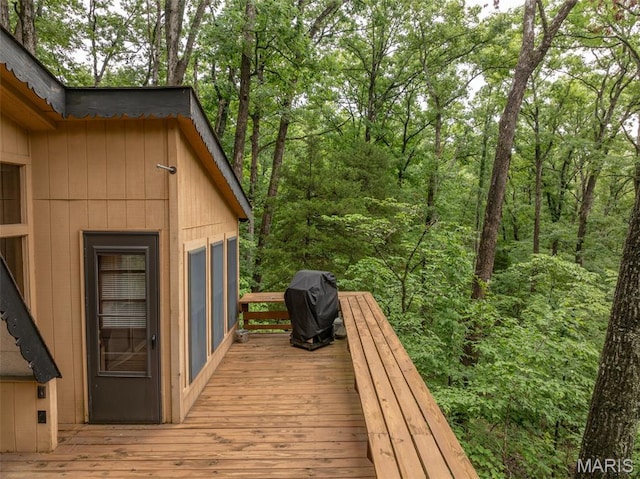 376 W Wanderfern Circle Dr, Innsbrook, MO 63390 - deck with area for grilling and a view of trees