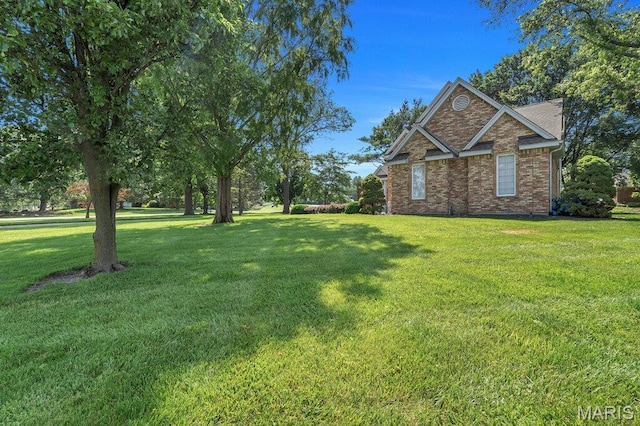 108 Lucys Lndg, Waterloo, IL 62298 - view of green lawn