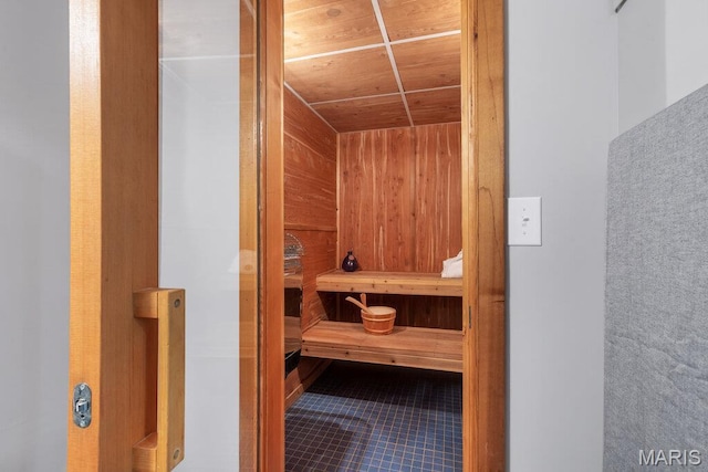108 Lucys Lndg, Waterloo, IL 62298 - relaxing sauna featuring wood ceiling