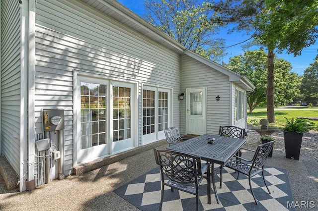 108 Lucys Lndg, Waterloo, IL 62298 - view of patio with outdoor dining area