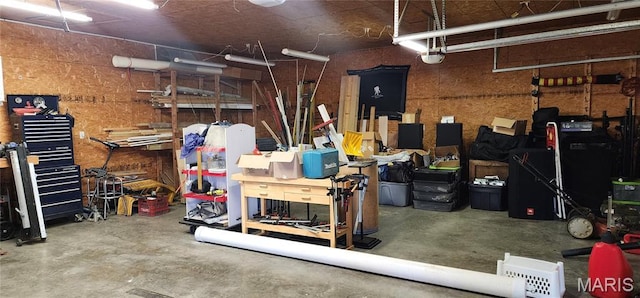 1629 Swanwick St, Chester, IL 62233 - garage with a workshop area and a garage door opener