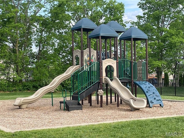 932 Colebrook Ct, Lake St Louis, MO 63367 - view of community play area