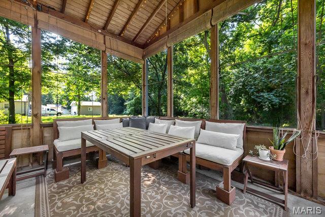 438 W Kirkham Ave, Webster Groves, MO 63119