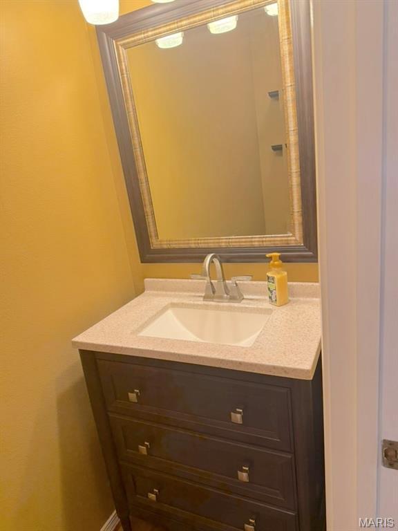 2262 Riverwood Trails Dr, Hazelwood, MO 63031