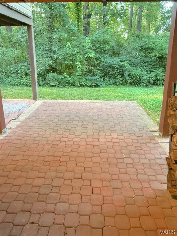 2262 Riverwood Trails Dr, Hazelwood, MO 63031