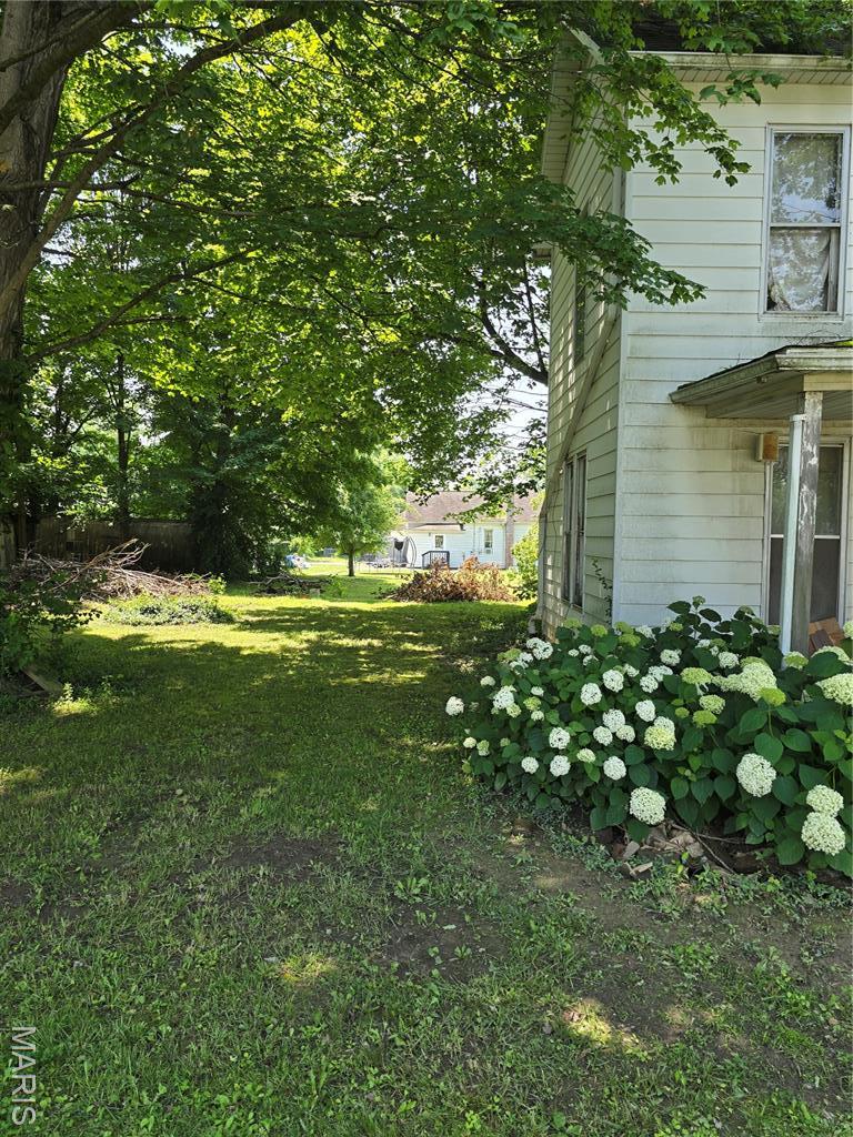 352 Pine St, Tilden, IL 62292