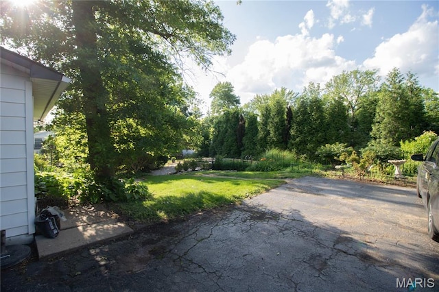 37 Joy Ave, Webster Groves, MO 63119 - view of green lawn featuring a patio