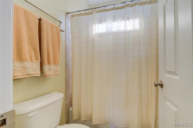 4485 Killdeer Dr, Augusta, MO 63332 - bathroom featuring toilet and shower / bath combination with curtain